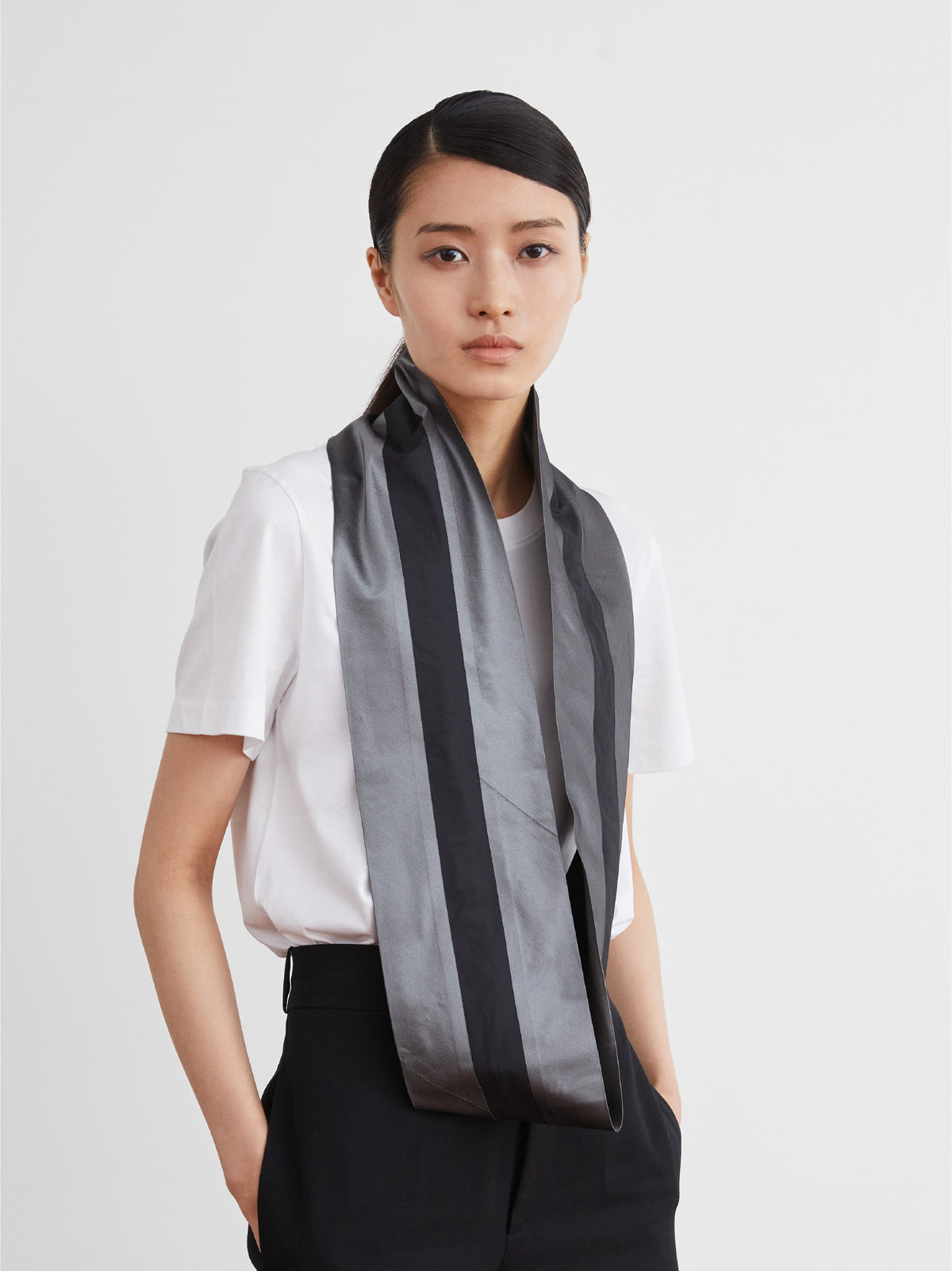 PALETTE | Steel - Black