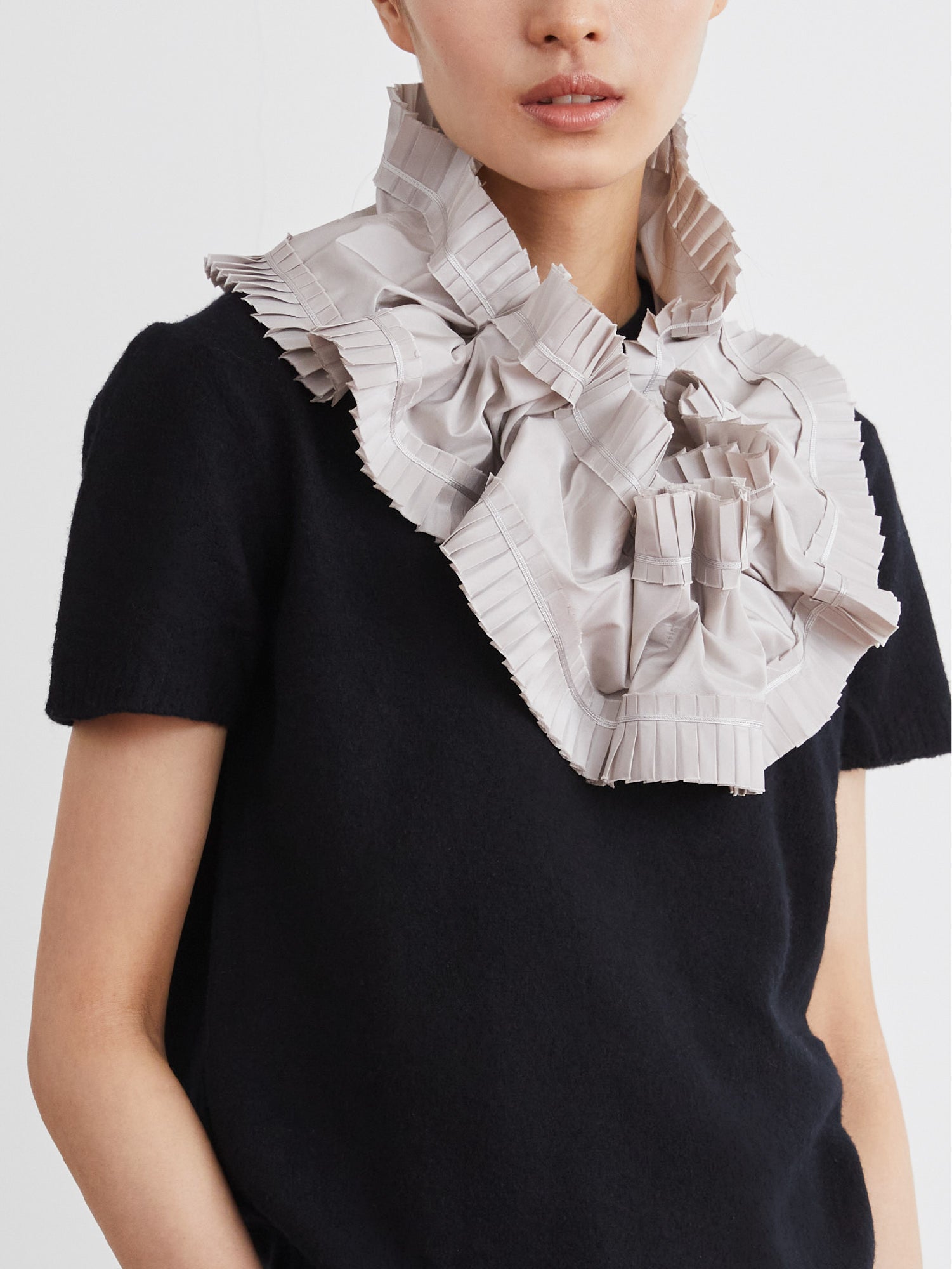 MARGARET – Limited Colors