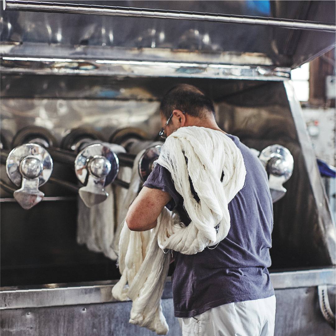 MEET FACTORY｜糸染め